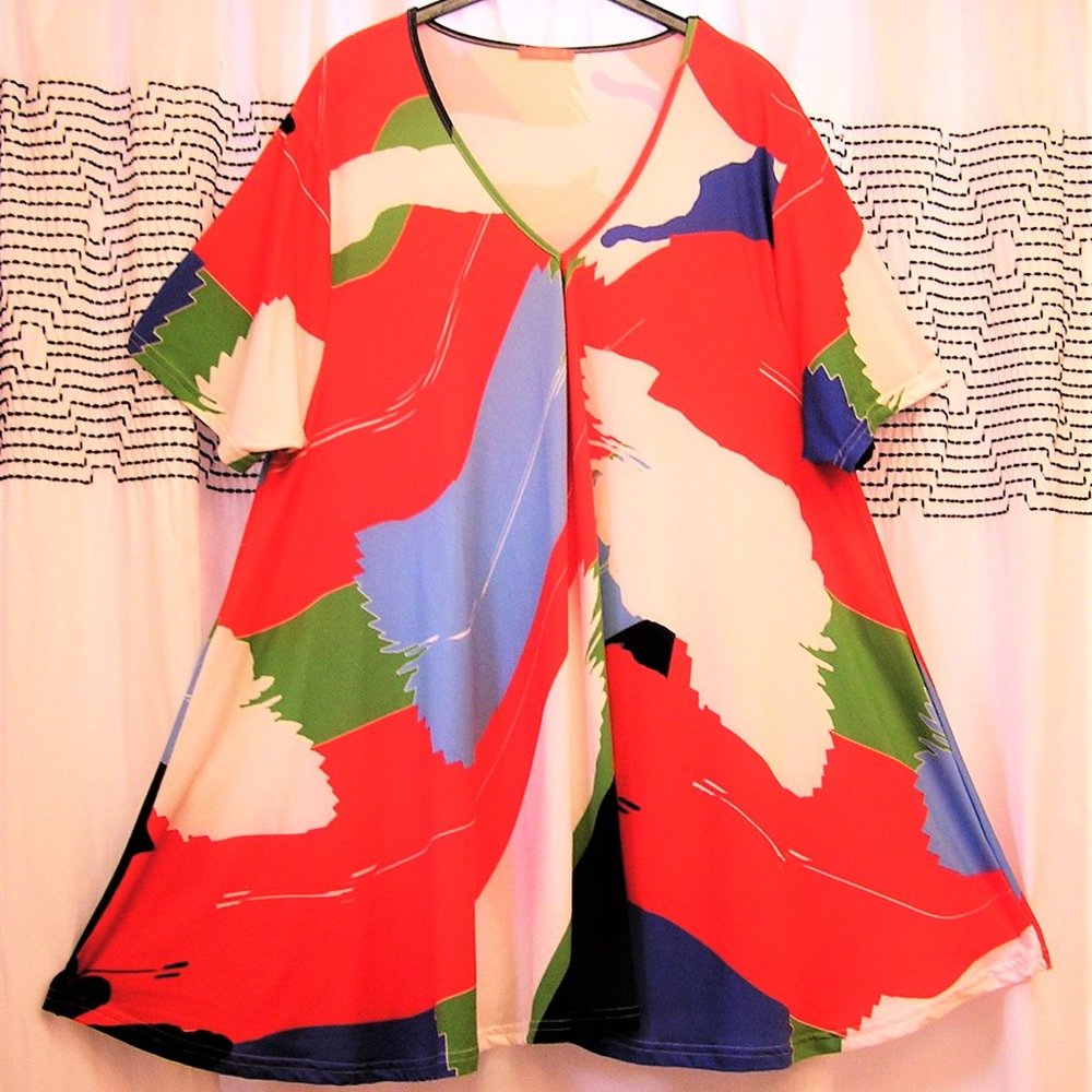 SIMPLY ASTER Women SWING BLOUSE multicolor, V-neck, short sleeves 3X